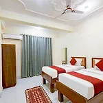 Hotel Tourist Deluxe Aero City New Delhi Mahipalpur