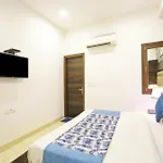 Hotel The Kiara Near Delhi Airport