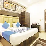 Hotel The Kiara Near Delhi Airport