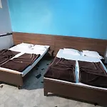 New Royal Hotel