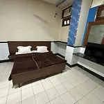 New Royal Hotel