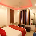 Hotel Ark Suites Near Delhi Airport