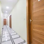 Fabhotel Starlight