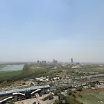 Countryside Luxury Suites - Supernova Noida