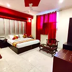 Uni-Star Hotel