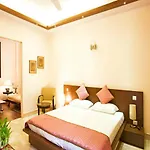Evergreen Suites