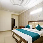 Hotel Park Suites Near Delhi Airport