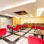 Staybook Hotel Nitya Maharani Free Airport Pickup