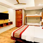 Staybook Hotel Nitya Maharani Free Airport Pickup
