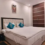 Palatial 3Bhk Apartment!Greater Kailash 1