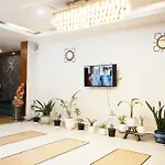 Hotel Om Paradise Near Igi Delhi Airport