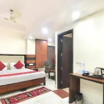 Hotel Emporio View - New Delhi Railway Station - Paharganj