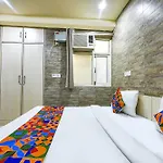 Fabhotel Model Town