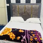 OYO 46570 K Residency