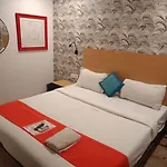 Hotel The Chaitanya Stay Rohini Near Metro Station Sector 18