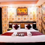 Global Stay Near Delhi Airport