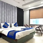 Hotel The Daanish Residency - Karol Bagh