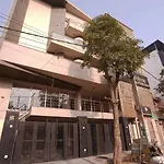 Hotel Leo Saffron - Corporate Stay Pitampura