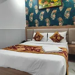 Decent Suites Inn- Mahipalpur, Delhi Airport, Aerocity