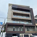 J60 Suites