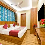 Airport President Suite Near Igi Airport Delhi