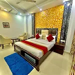 Hotel Vista Inn, Karol Bagh, New Delhi - Near Metro