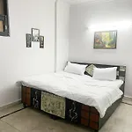 Hotel Aura Inn- Malviya Nagar