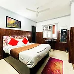 Satya Niketan D