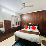 Satya Niketan D
