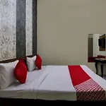 Hotel Yash House