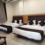 Hotel Lav Kush Deluxe At Paharganj