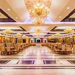 C- Pearls Hotel And Banquet