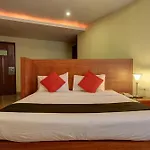 Townhouse Jp Residency Near Delhi Airport