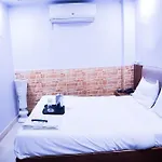 Star Inn Near Laxmi Nagar