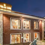 Hotel Grand Villas Near Delhi Igi Airport