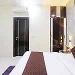 Hotel Seven Inn Near Delhi Airport