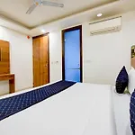 Glory The Hotel By Igi Airport