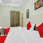 Super Hotel O Royal Green