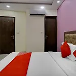 Hotel O The Paradise Inn