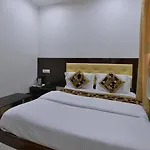 Family Hotel By Pg International