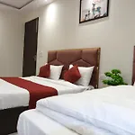 Hotel De Hocks Deluxe - New Delhi Railway Station