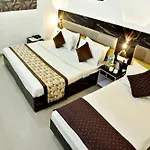 Hotel Popular Suites Delhi Airport