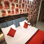 Hotel Popular Suites Delhi Airport