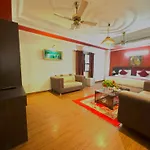 Airport Hotel The Grand Shoba