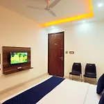 Hotel Red Velvet-Airport Drop Free Delhi