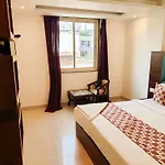 Hotel Tej Internationl Near Delhi Airport