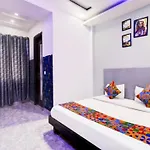 Hotel Season Grand Couple Friendly Pitampura Metro Station