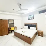 Hotel Classic Near Hazrat Nizamuddin