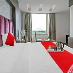 Hotel O Grand Luxury