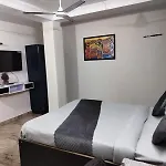 Cr Residency -Near Chanakyapuri Embassy Area